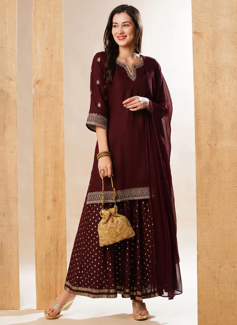 جلو باص Globus Women Maroon Ethnic Motifs Embroidered Regular Thread Work Kurta With Palazzos & Dupatta Festive Set